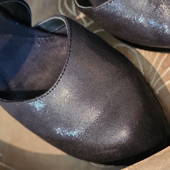 Aerosols Mary Jane approx 3.5 in heel. Size 8. - Picture 2 of 10